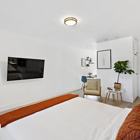 Lovely Rental Unit With Free Parking On Premises Fort Lauderdale Esterno foto